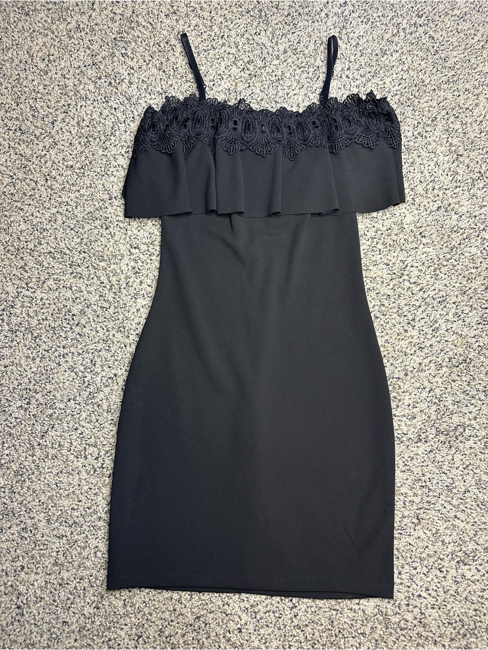by & by Black One-Shoulder Lace-Trim Bodycon Dress